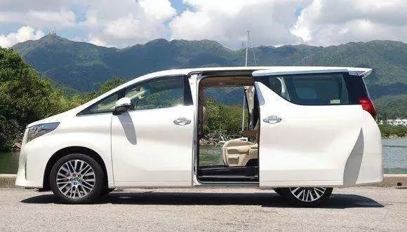 商務車智能 (néng)電動側滑門，讓開 (kāi)關 (guān)車門成 (chéng)為一種 (zhǒng)享受！