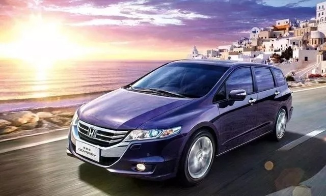 預算8萬多，奔馳威霆商務車怎麼改裝效果好 (hǎo)？